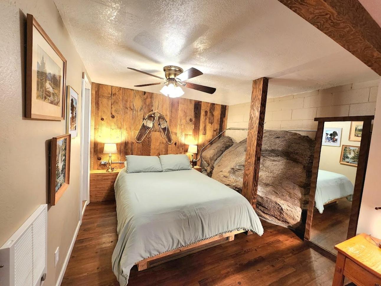 Miners Suite-Centrally Located In Shaver Lake シェイバー・レイク エクステリア 写真