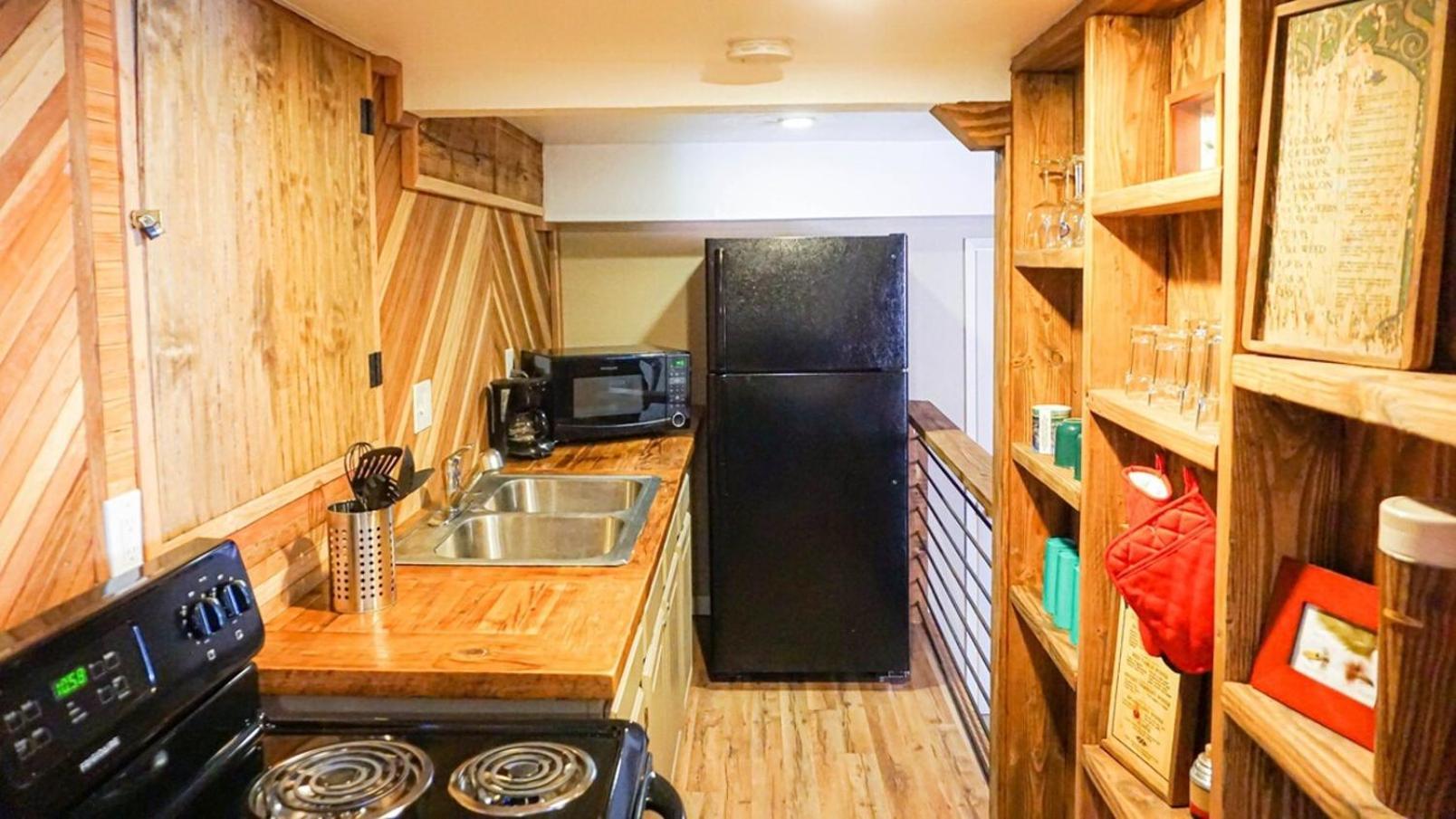 Miners Suite-Centrally Located In Shaver Lake シェイバー・レイク エクステリア 写真