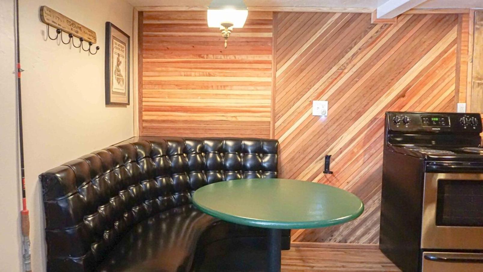 Miners Suite-Centrally Located In Shaver Lake シェイバー・レイク エクステリア 写真